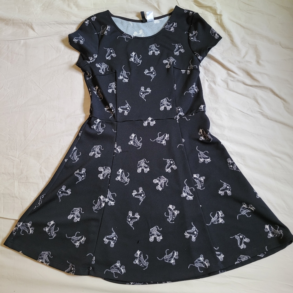 H&M Black Skater Dress with Rollerskate Print Size 10